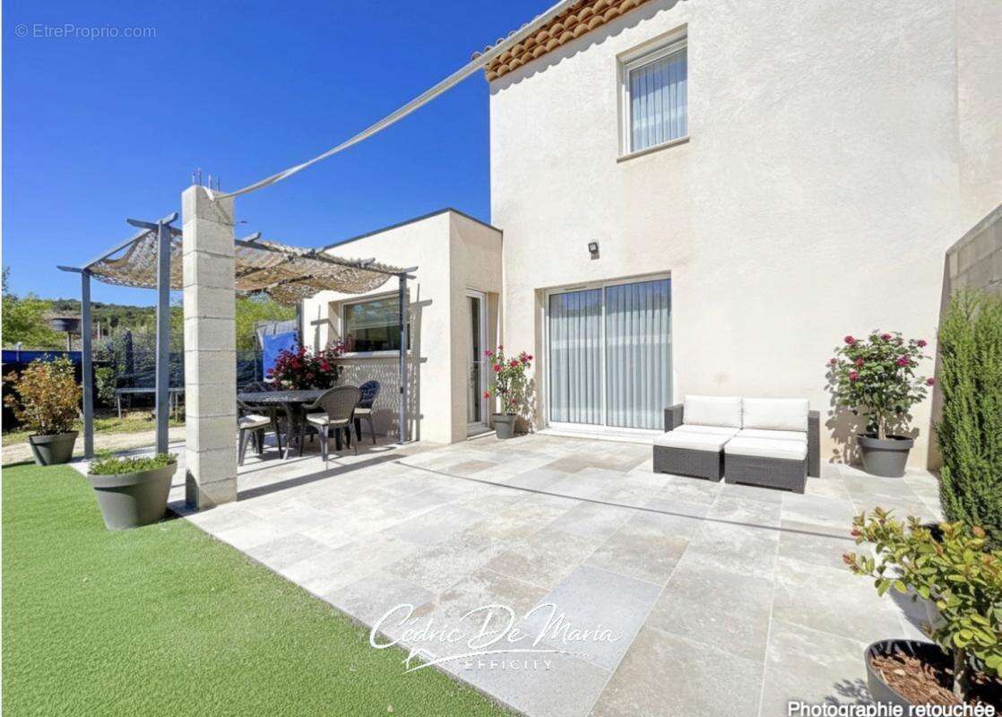 Maison à GINASSERVIS