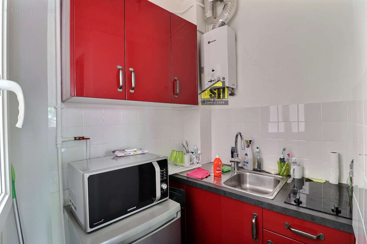 Appartement à PARIS-14E