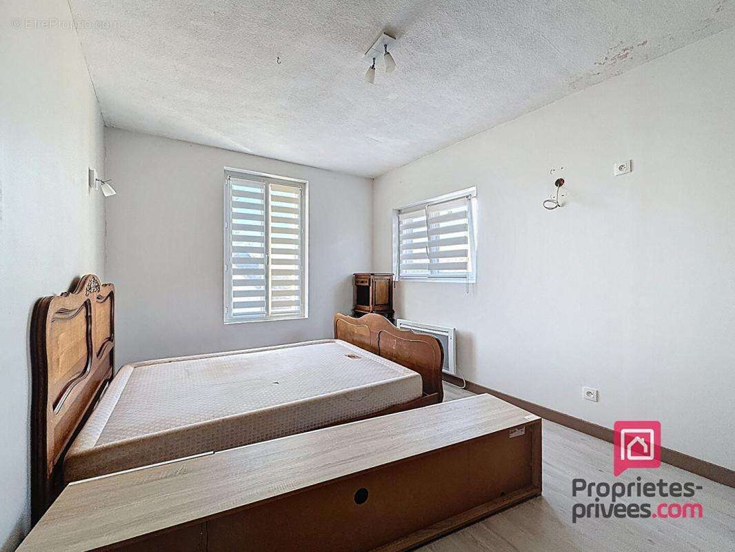 Secteur Bellême, maison de village de 130 m2  avec jardin de 1300 m2 - photo 4