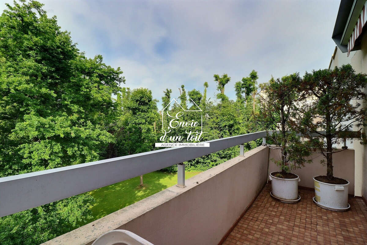 Appartement à BOIS-GUILLAUME