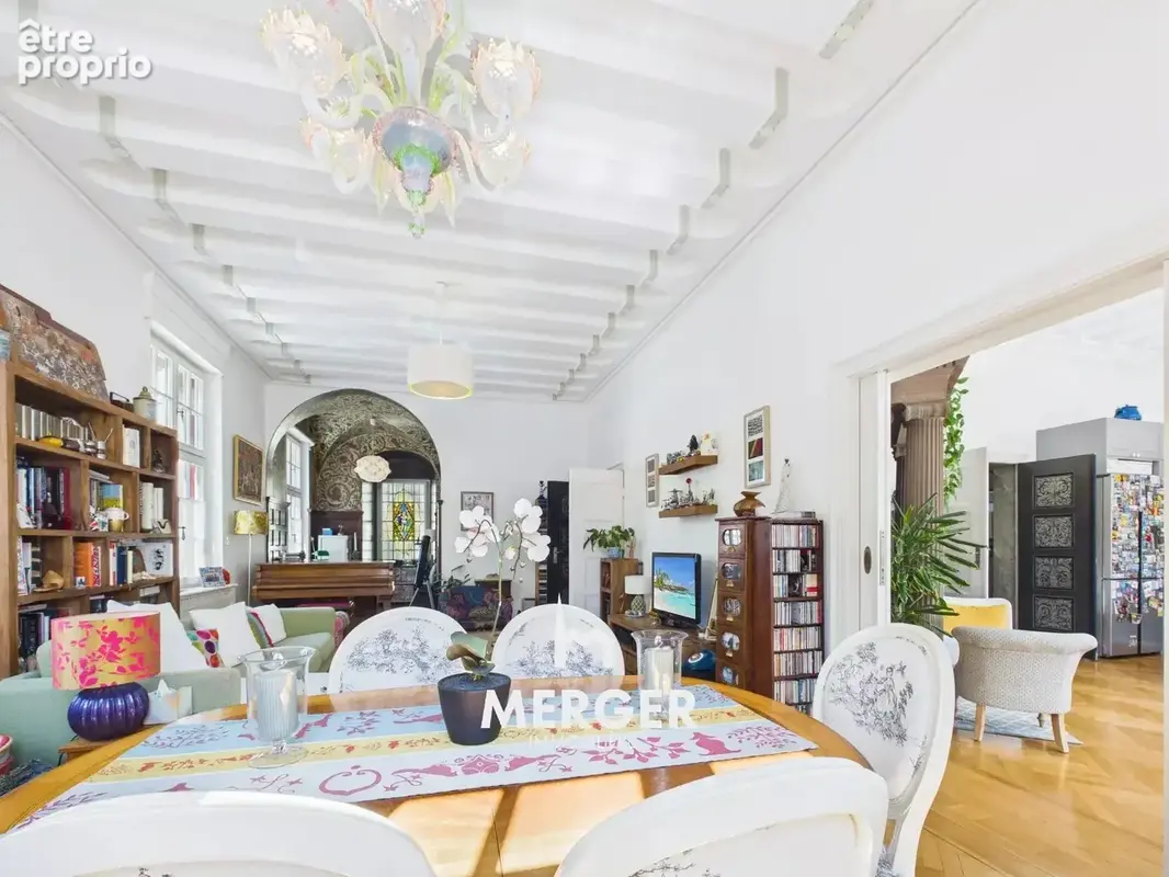 Appartement d'exception - conseil des xv - photo 12