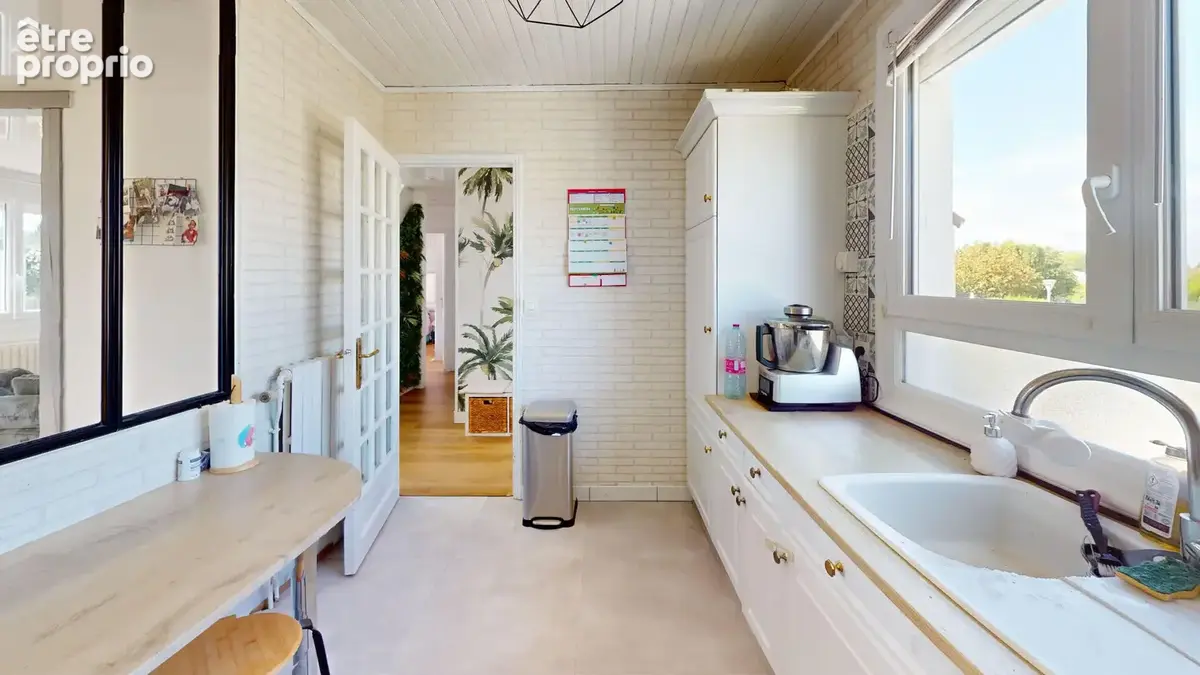 Maison familiale 4 chambres avec sous-sol total - Saint-Soupplets - photo 6