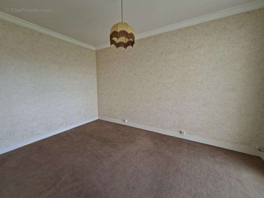 Appartement à SABLE-SUR-SARTHE