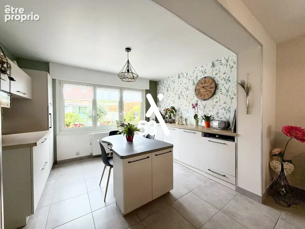 Maison 97 m² à Longuenesse  - photo 3