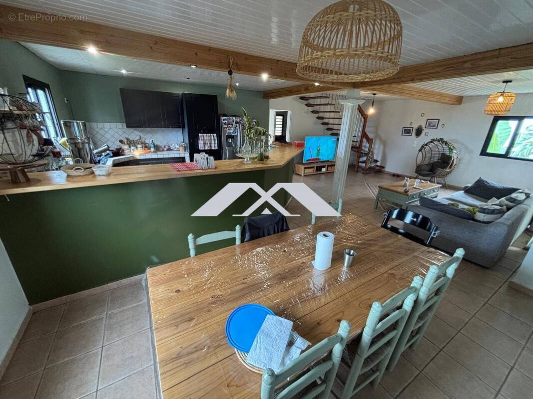 Maison à SAINT-PIERRE