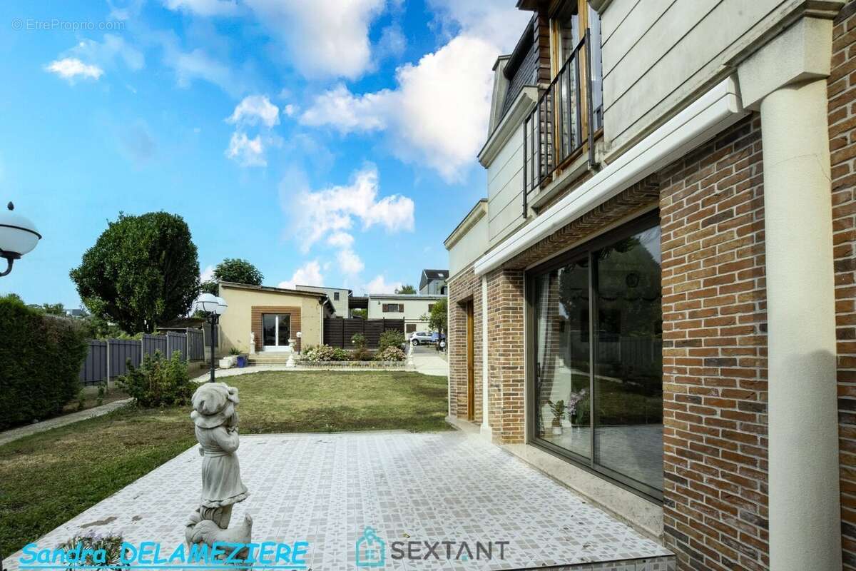 Maison et terrain  :  quartier Sainte-Anne, Amiens. - photo 10