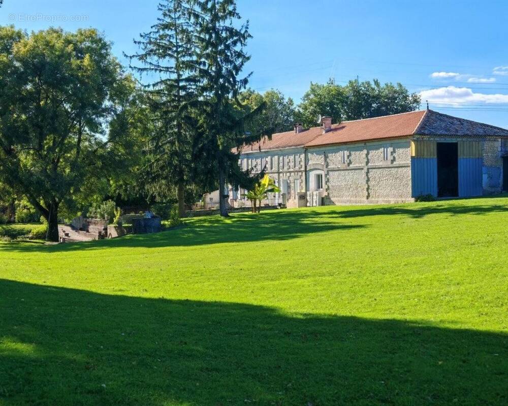 Photo 1 - Maison à SEMOUSSAC