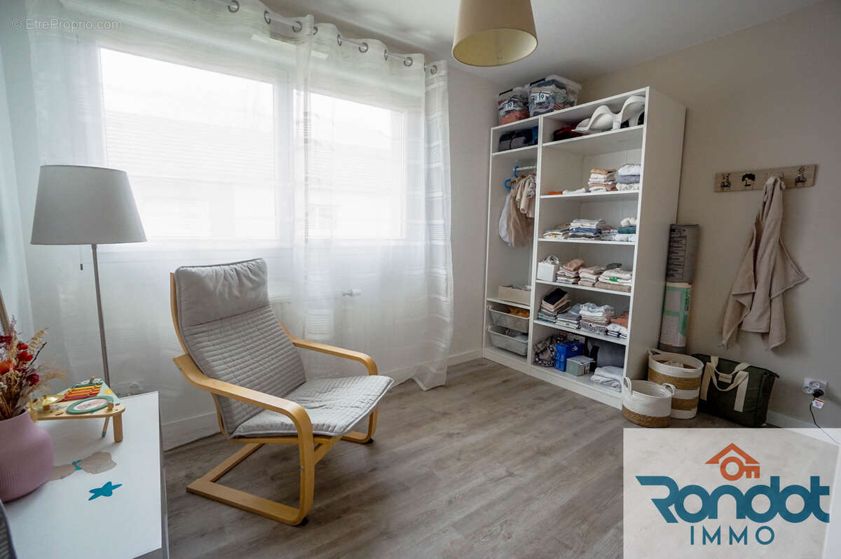 Appartement à MARCILLY-SUR-TILLE
