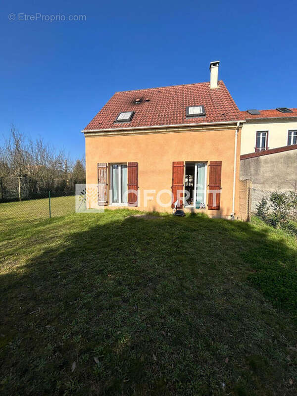 Maison à CONFLANS-SAINTE-HONORINE