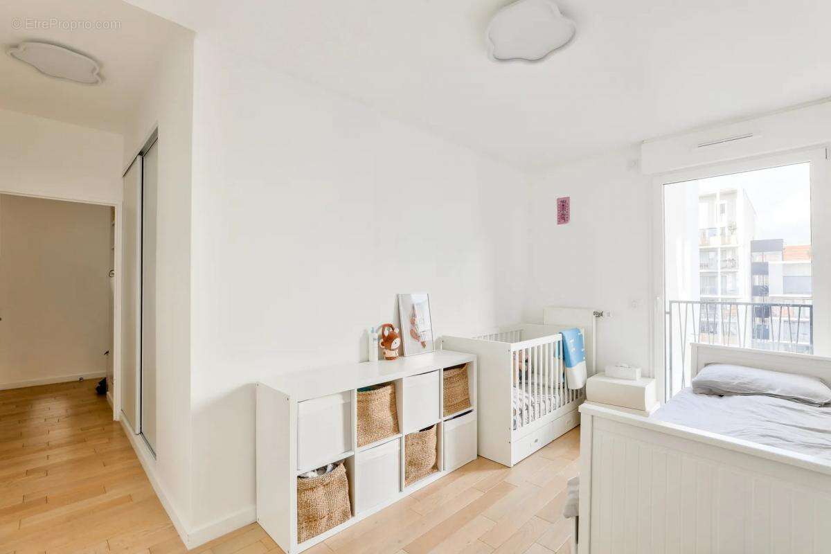 Appartement à CLICHY