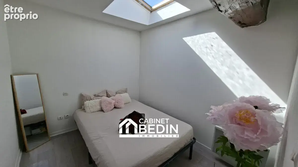 Appartement 359 m² à Saint-Andre-De-Cubzac  - photo 5