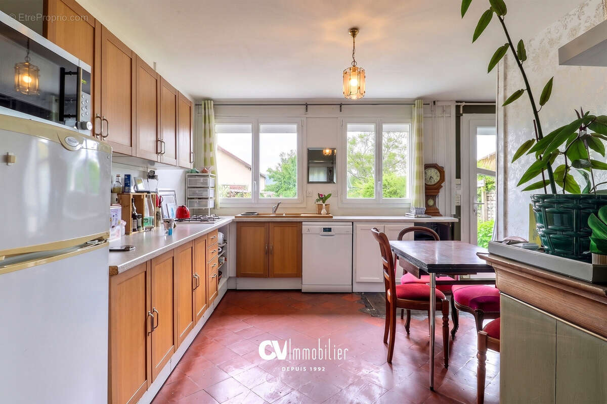Maison à CRIQUEBEUF-SUR-SEINE