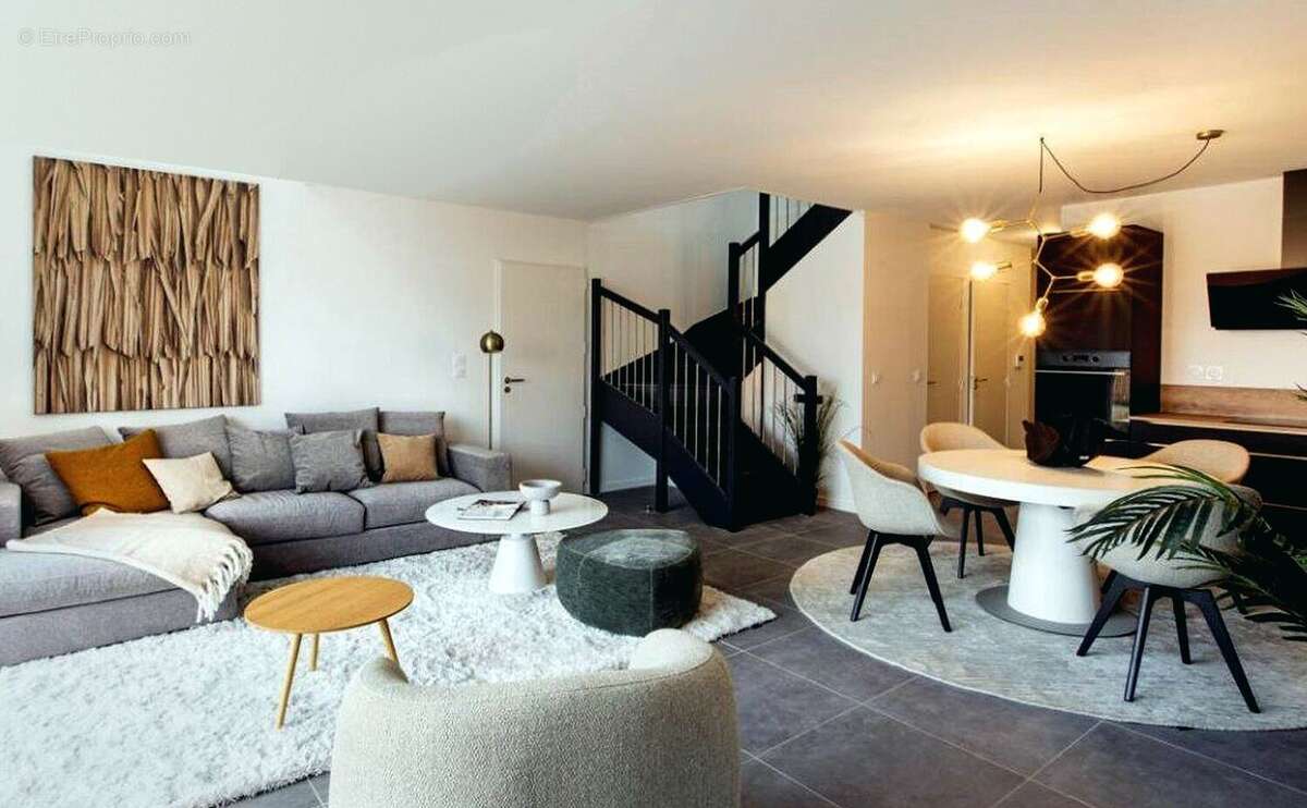 Maison 109 m² à Artigues-Pres-Bordeaux  - photo 2
