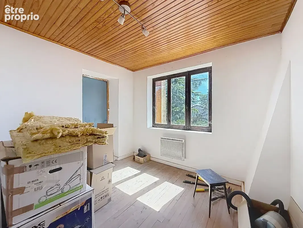 Maison 110m2, 2 chambres, combles aménageables, dépendance, terrain 540m2 - photo 9