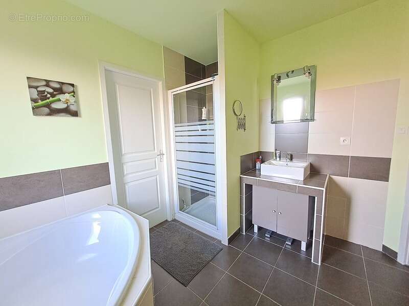 Maison à SAINT-SULPICE-ET-CAMEYRAC