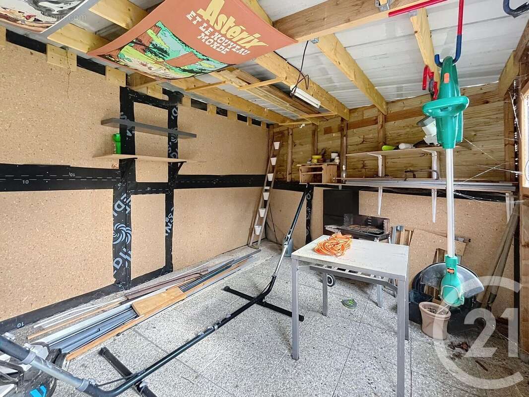 Maison à MONTIERAMEY