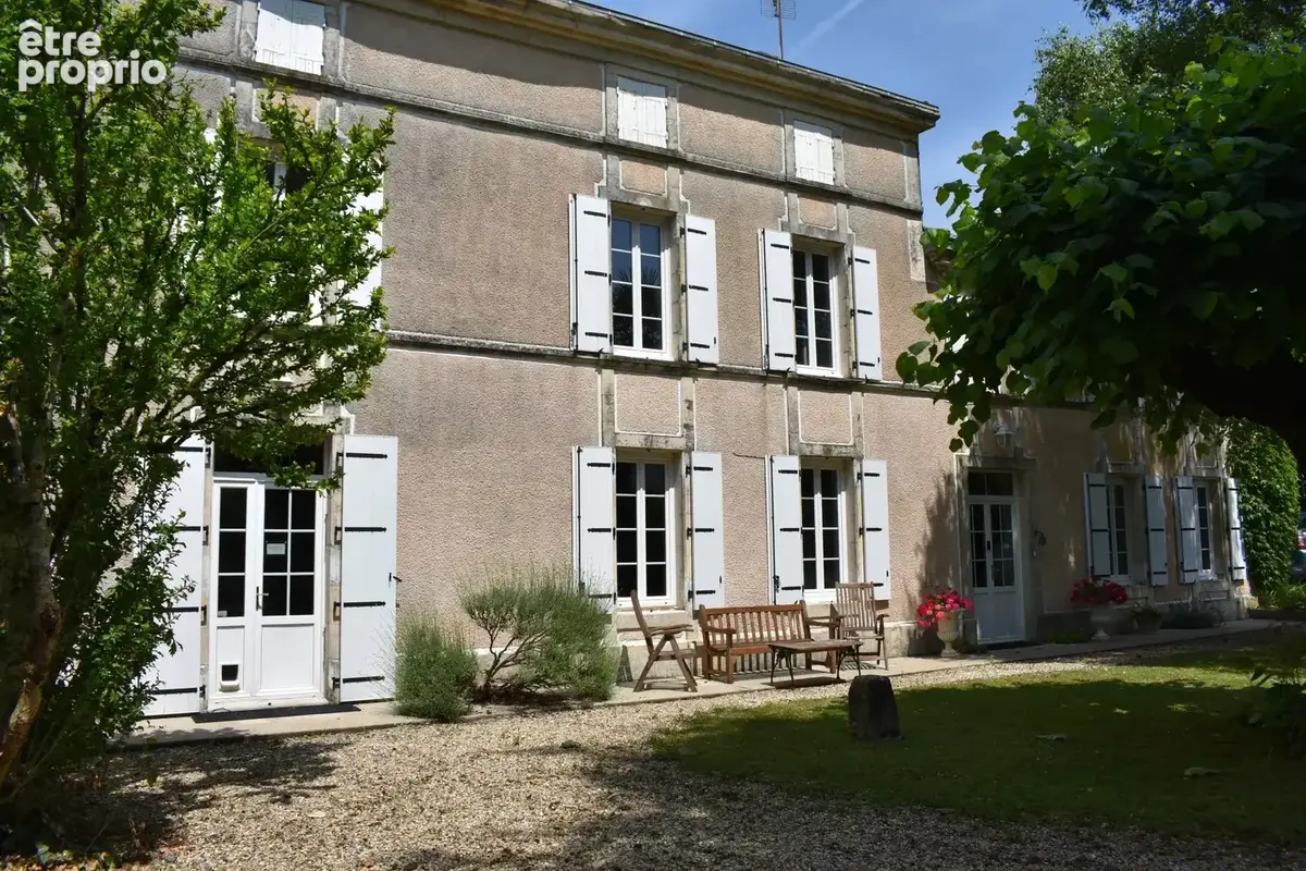 Superbe manoir rénové avec 4 gîtes - photo 19