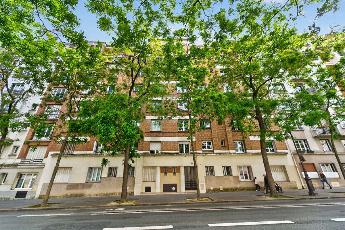 Appartement à PARIS-14E