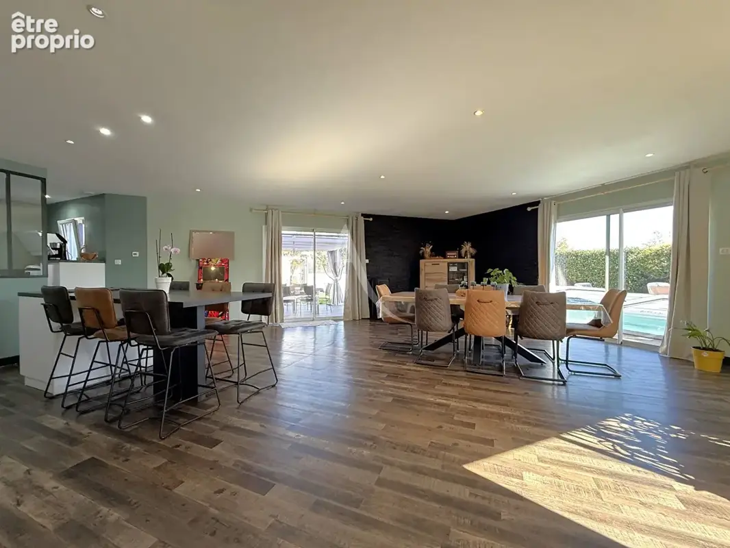 Maison La Chapelle Achard 216 m² - 7 pièces - photo 4