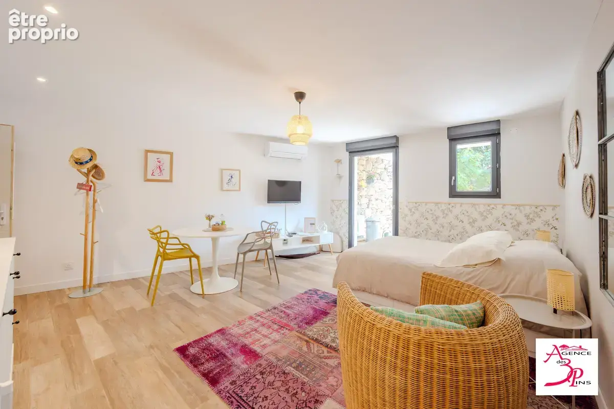 Maison 5 pièces 130 m² à vendre à Collobrieres (83610) - photo 7