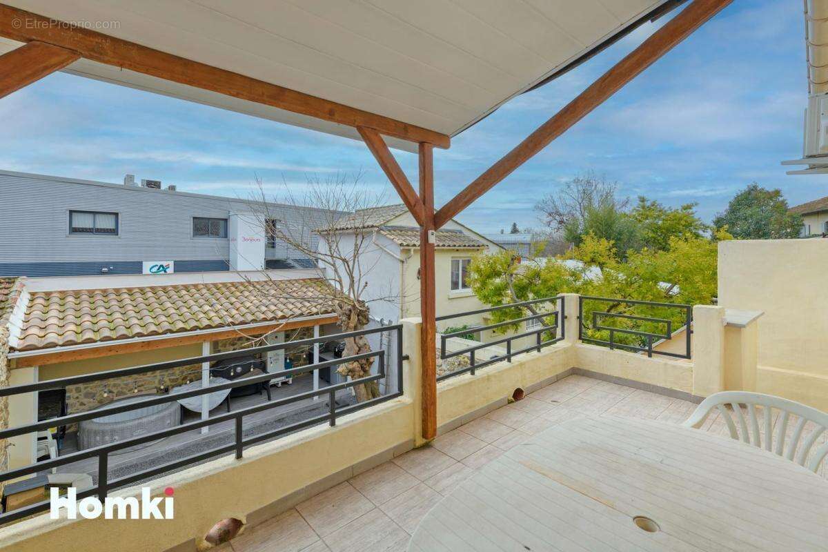 Appartement à QUISSAC