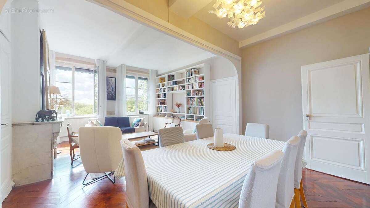 Appartement à LYON-4E