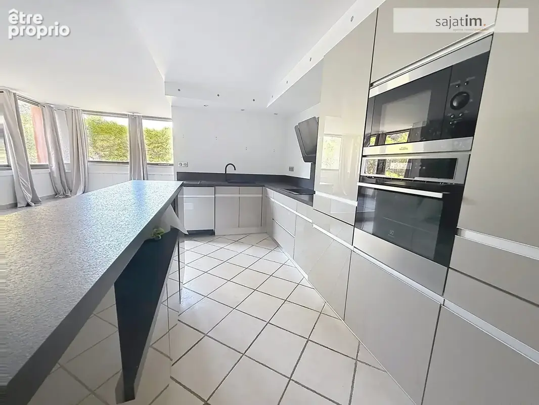 Appartement 80 m² à La Seyne-Sur-Mer  - photo 3