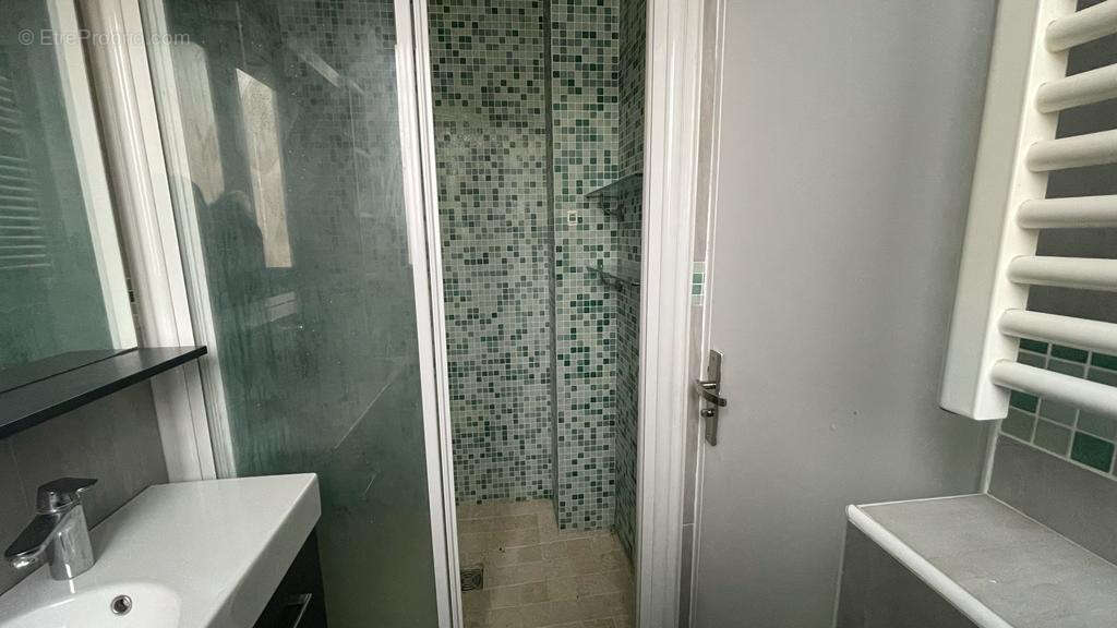 Appartement à PARIS-12E
