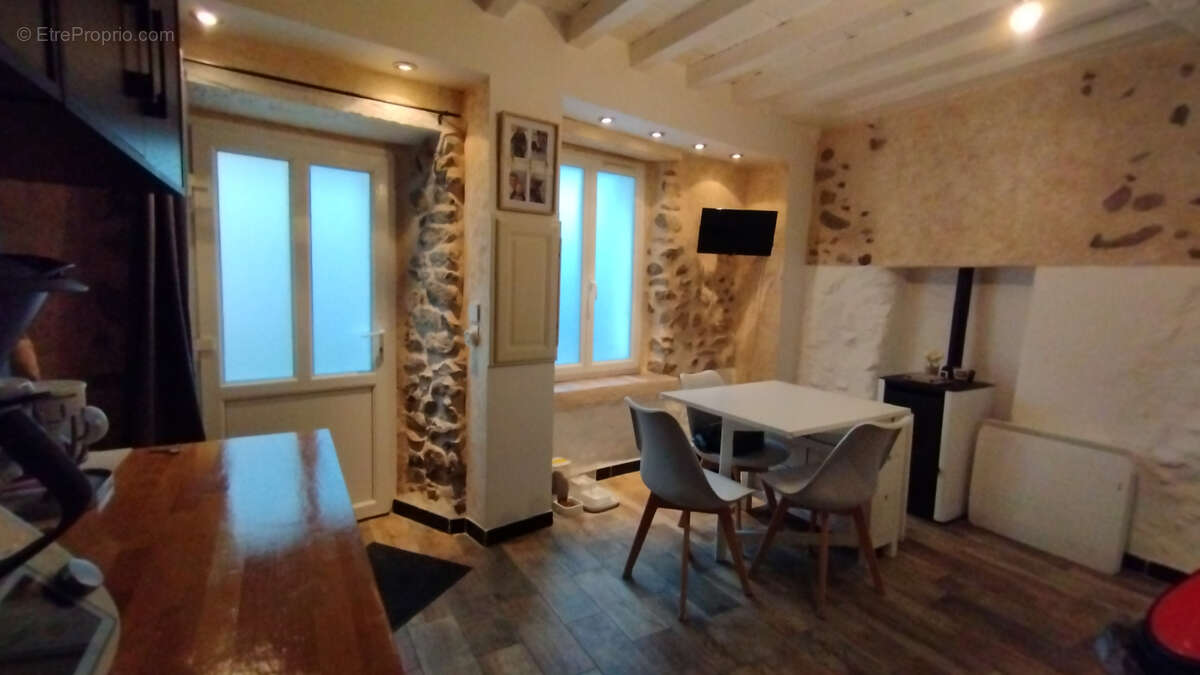 Maison à LA MURE