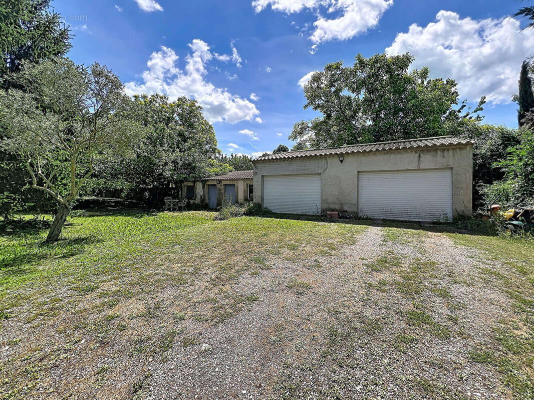Maison à CADENET