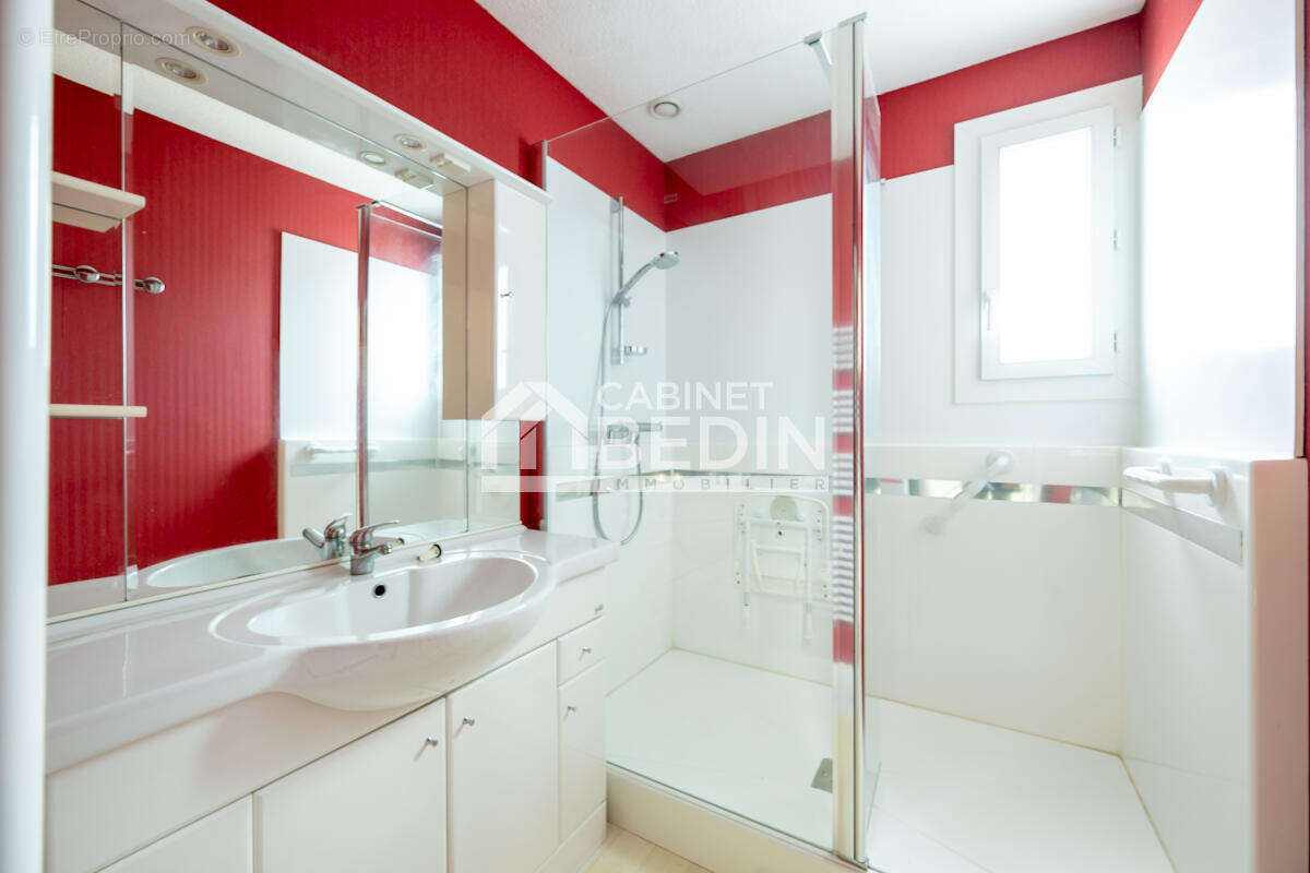 Maison à SAINT-LOUBES