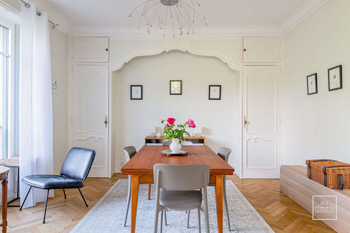 Appartement à LYON-6E