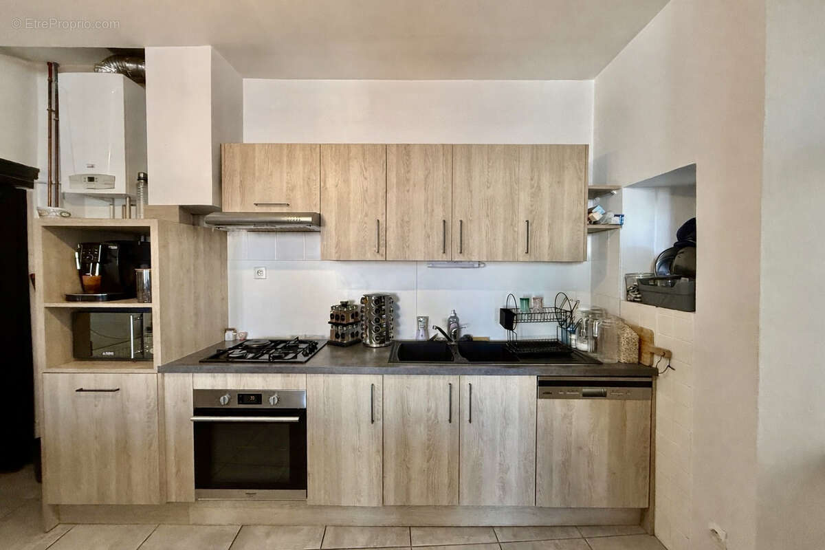 Appartement à THOISSEY