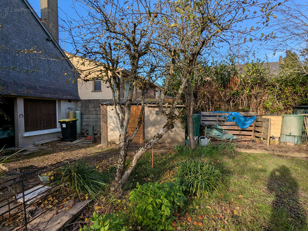 Maison à MALESTROIT