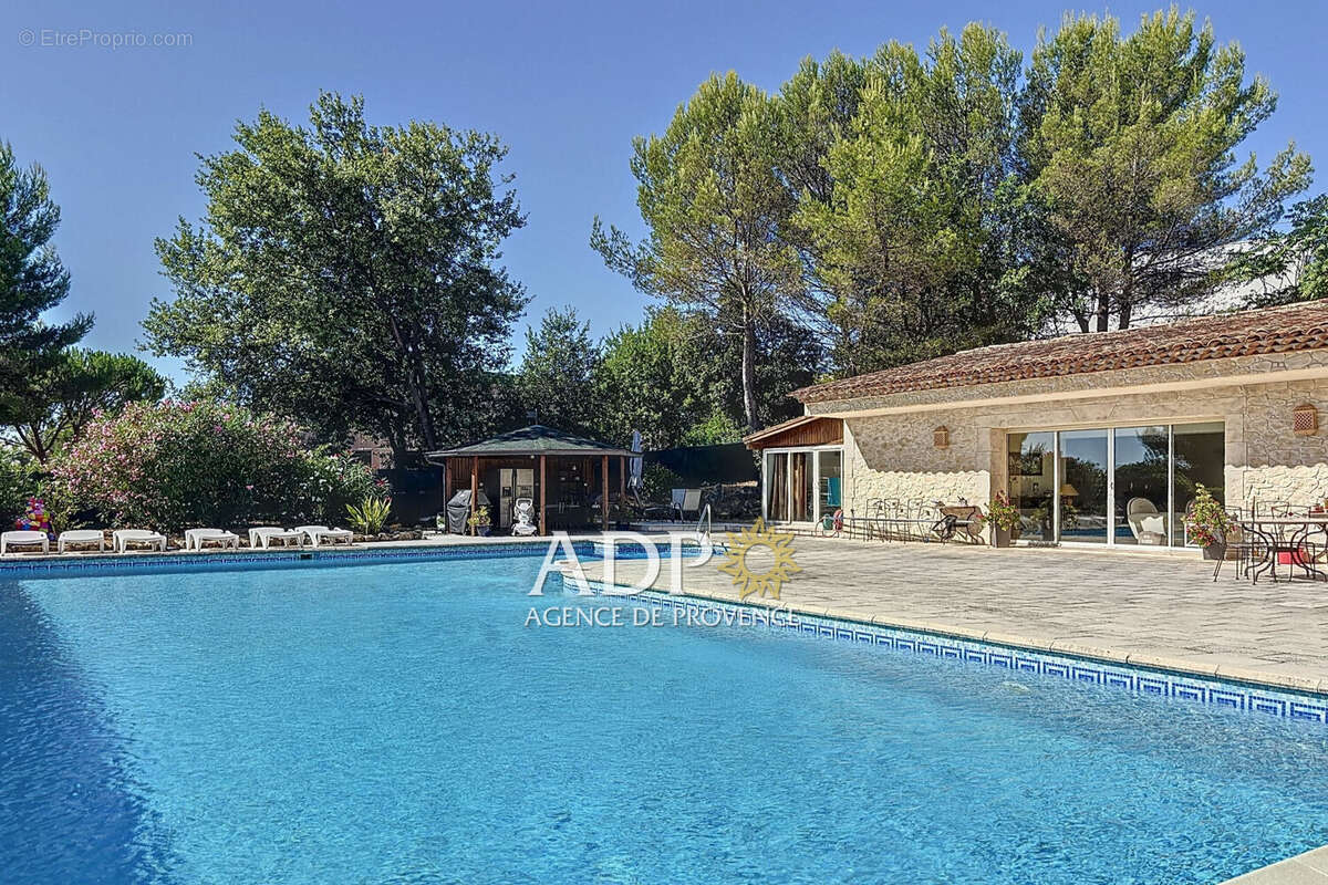 Maison à MOUANS-SARTOUX