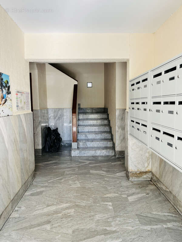 Appartement à MARSEILLE-10E