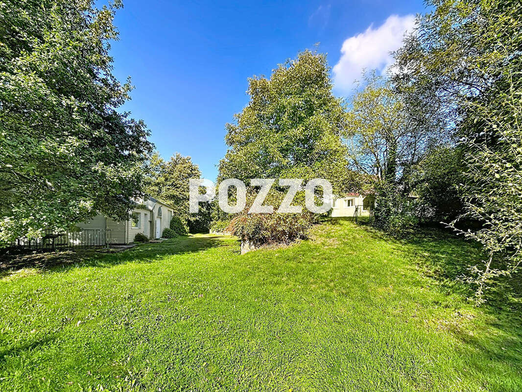 Maison à SAINT-SEVER-CALVADOS