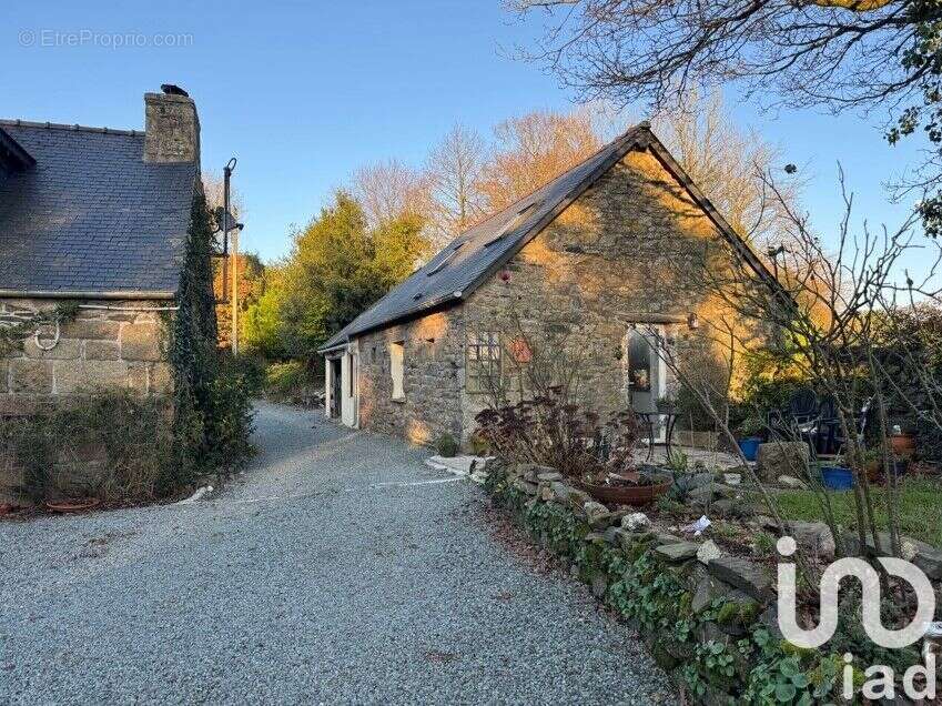 Photo 2 - Maison à LOCARN