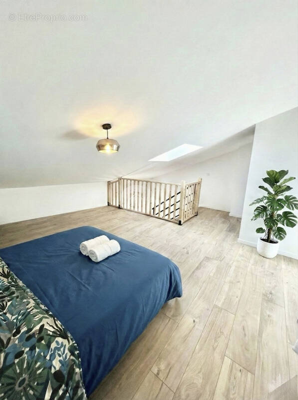 Appartement à VALLAURIS