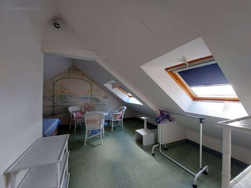 Maison à HAUTEVILLE-SUR-MER