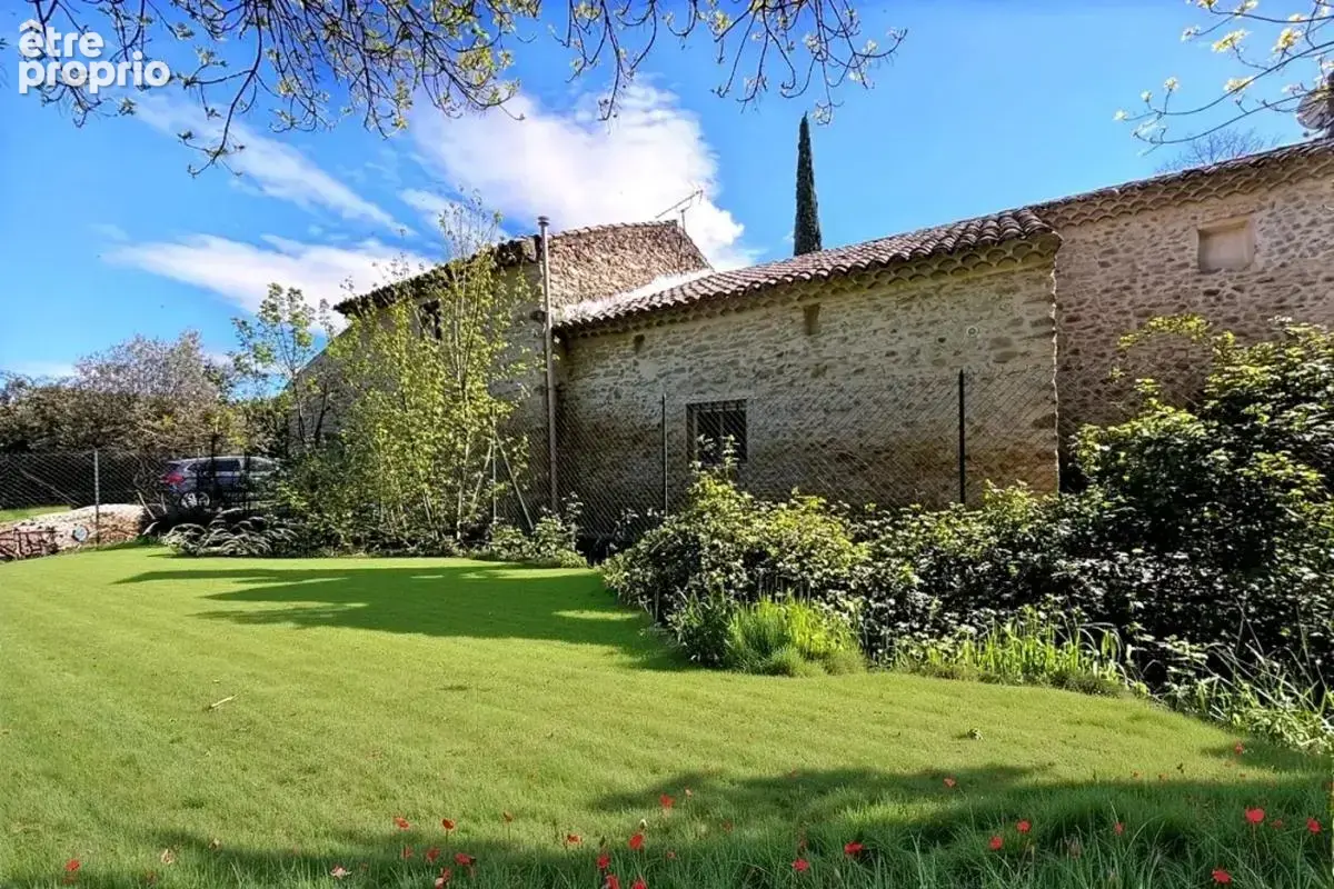 Maison 10 pièces 265 m² à vendre à Caderousse (84860) - photo 17