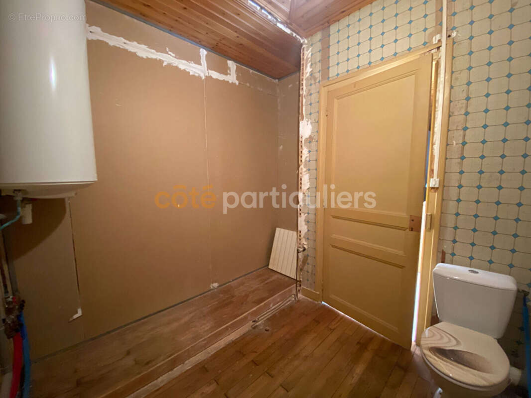 Maison familiale de 210 m² avec piscine à Saint-Michel-En-L'Herm - photo 15