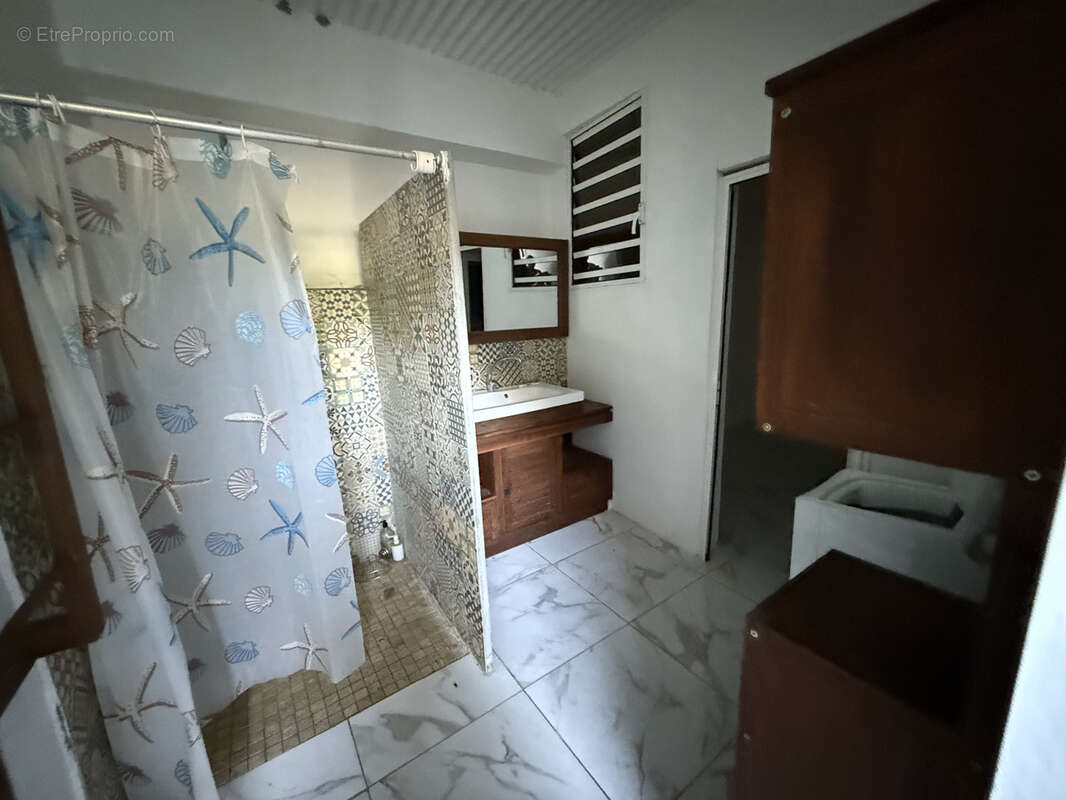 Maison à SAINT-DENIS