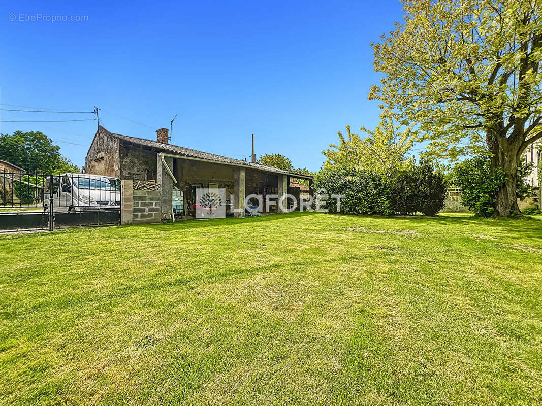 Maison à DOUE-LA-FONTAINE