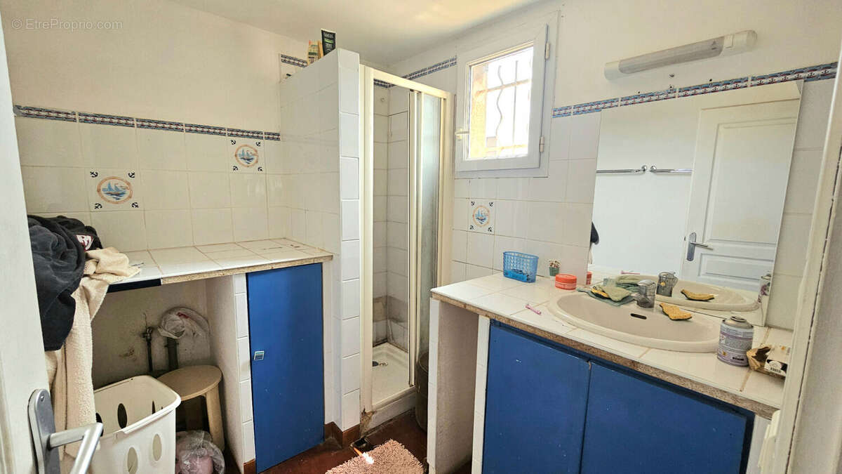 Commerce à FRONTIGNAN