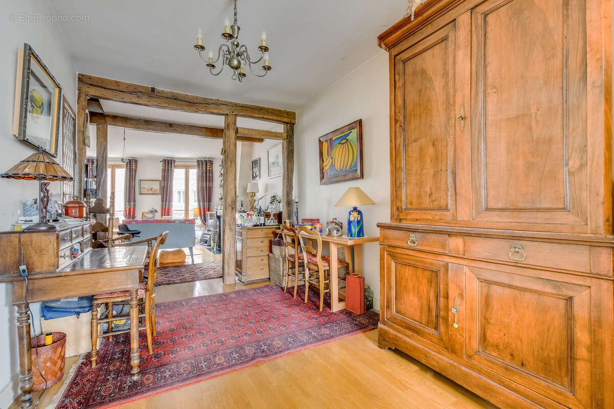 Appartement à PARIS-12E