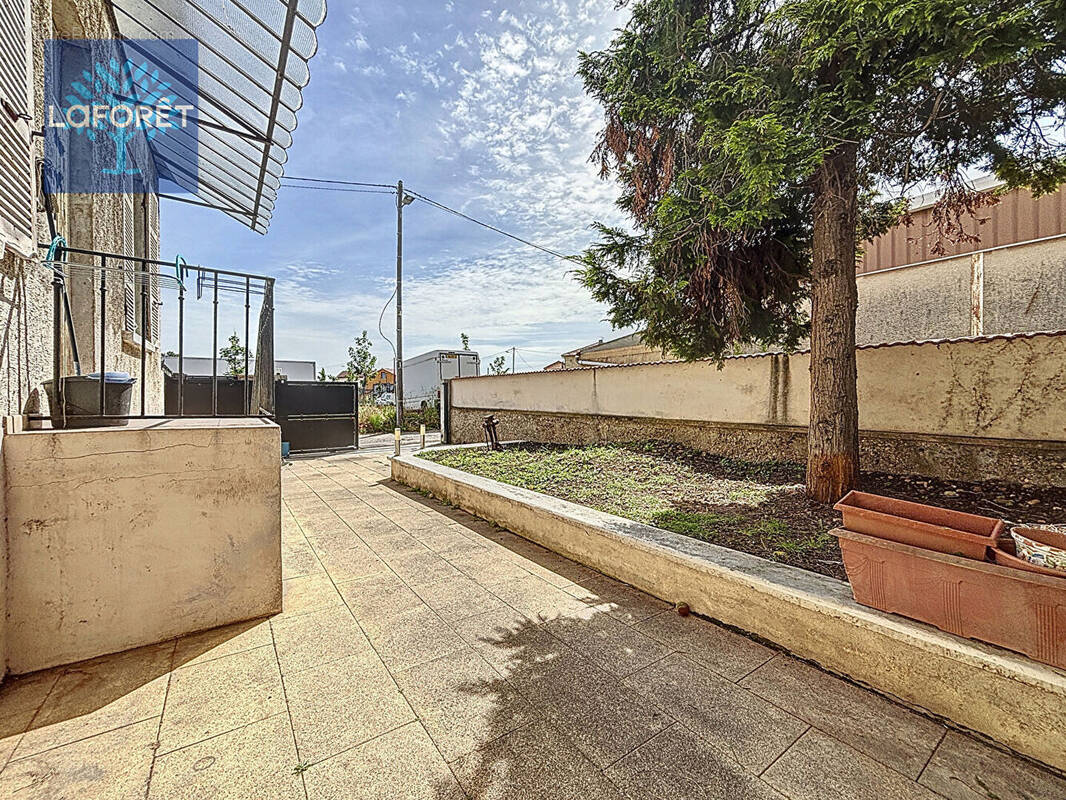 Maison à SAINT-GENIS-LAVAL