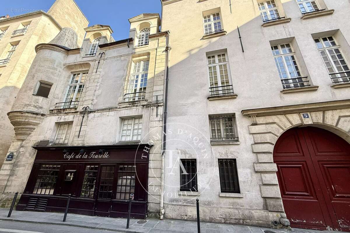 Appartement à PARIS-6E
