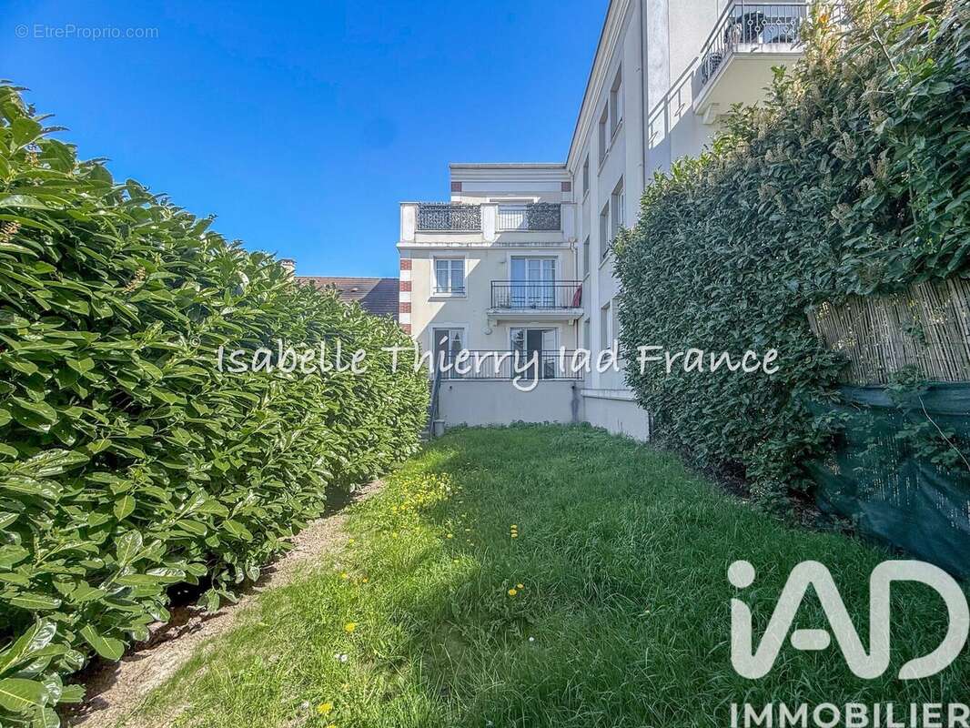 Photo 3 - Appartement à VILLEBON-SUR-YVETTE