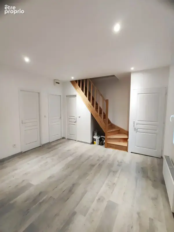 Aulnay Sud Boulevard de Strasbourg - Maison de 90m2 - 4 pièces - Sous-sol total - Jardin - Garage indépendant - photo 4
